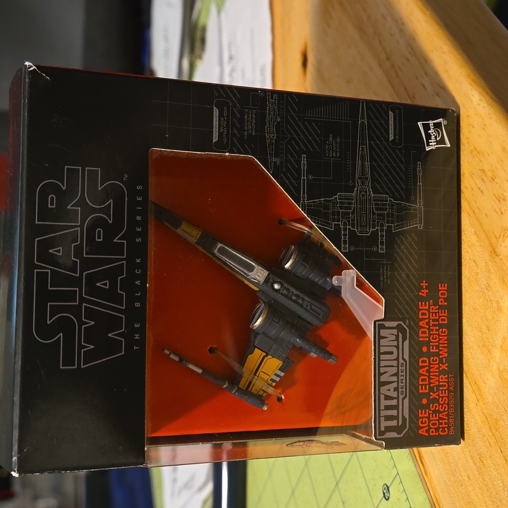 Star Wars Titanium Series NWOT